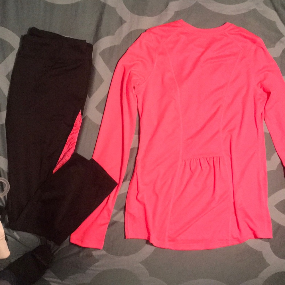 Women pink and black Large workout set